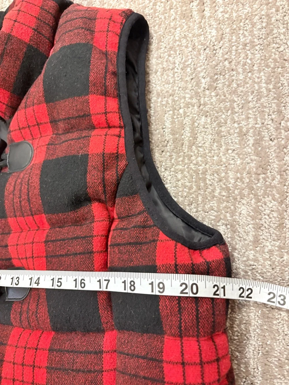 Ruff Hewn Buffalo Plaid Red & Black Quilted Puffer Vest | Cozy Cabin | Sz Large - Picture 8 of 16